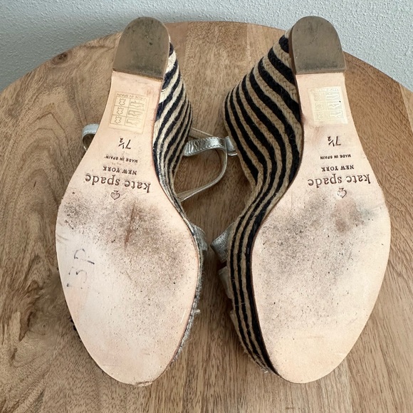 Kate Spade Lindsay Stripe Espadrille Wedges Size 7.5 - Picture 6 of 7
